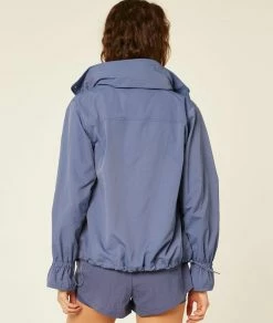 Athleisure : Active & Chill | Coupe Vent à Capuche BLEU | Etam Femme