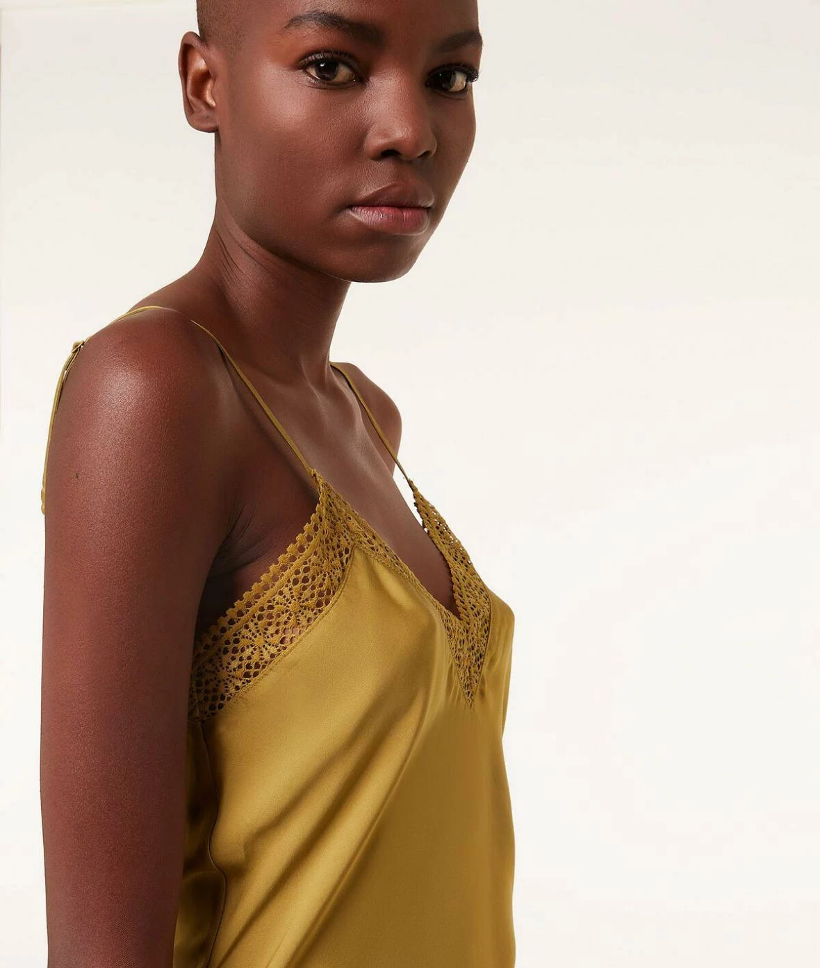 Pyjamas éco-responsables | Caraco Décolleté Dentelle VERT | Etam Femme – Image 3