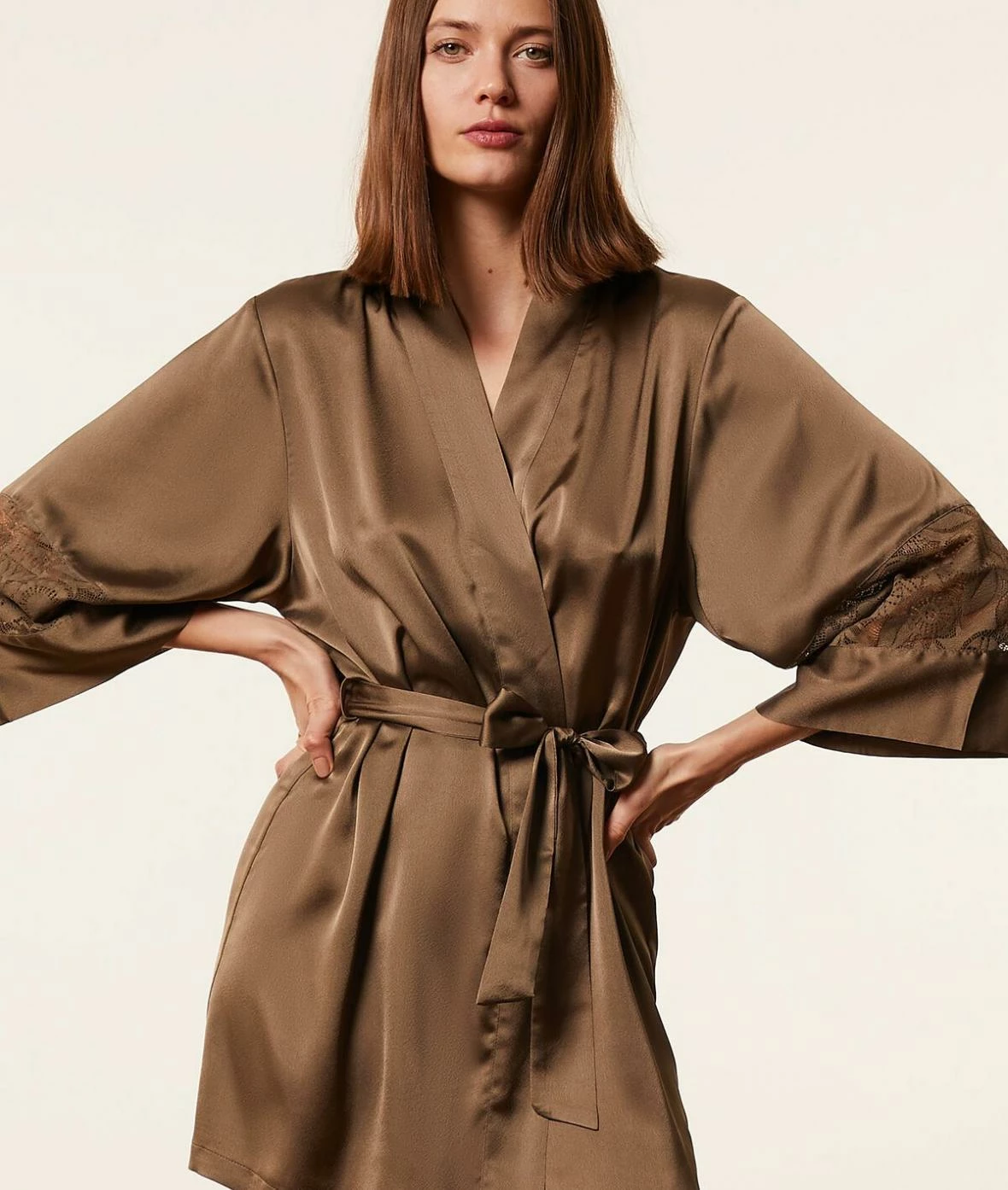 Pyjamas éco-responsables | Déshabillé Détails Dos Dentelle KAKI | Etam Femme – Image 2