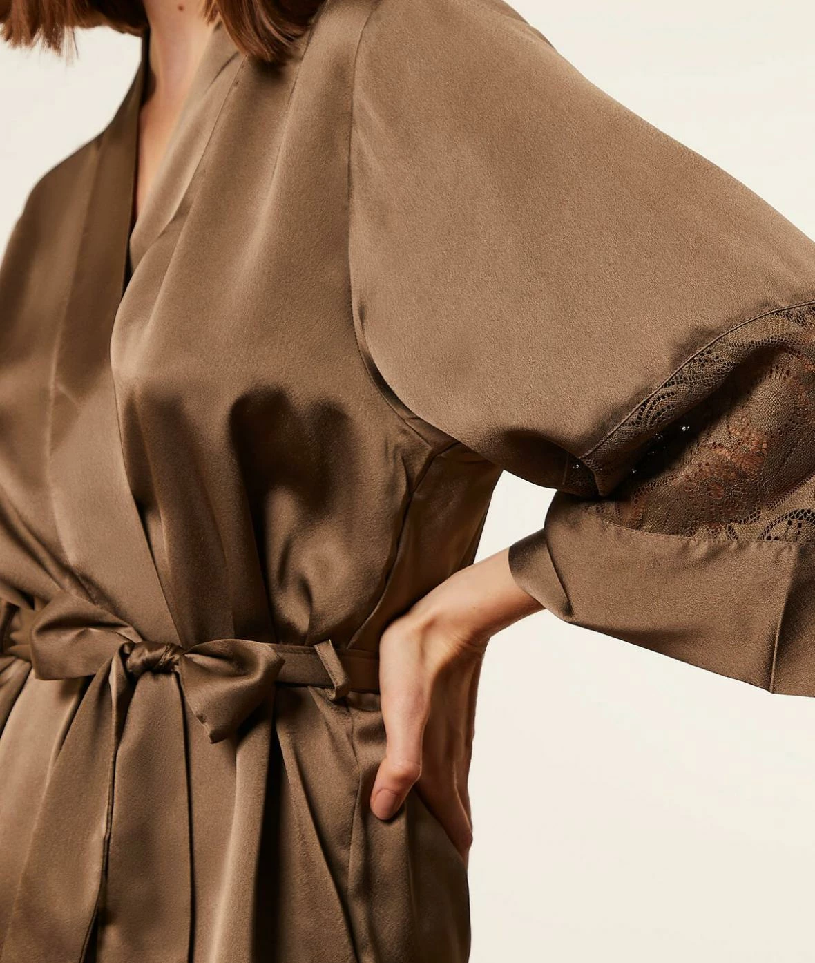 Pyjamas éco-responsables | Déshabillé Détails Dos Dentelle KAKI | Etam Femme – Image 4