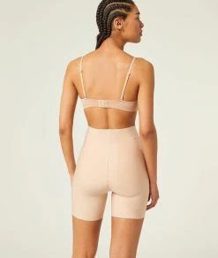 Shapewear : Les Culottes Gainantes | Panty Push-up BEIGE | Etam Femme